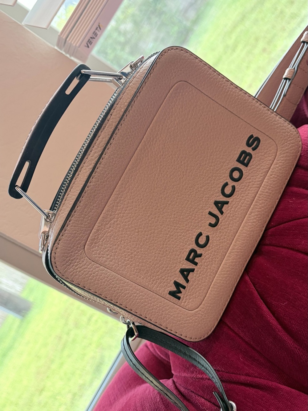 Marc Jacobs Blush Pink (more natural color)Leather crossbody Bag - Picture 2 of 12